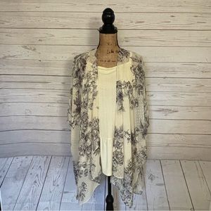 Maurices 2 pc ensemble size Lg